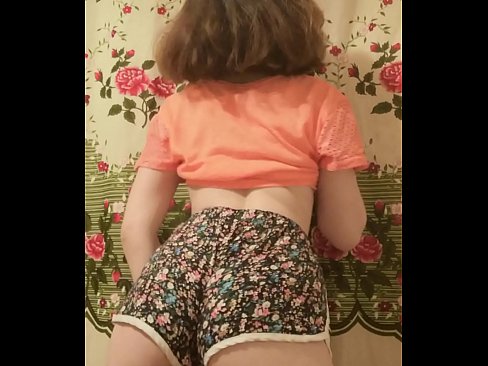 ❤️ Sexet ung babe laver en striptease ved at filme sine shorts på kamera ❤️❌ Anal porno at da.eviewporn-com.ru ❤