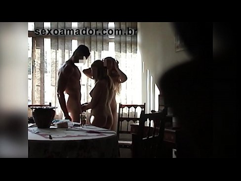 ❤️ Sexveninder inviterer en kæmpe mand og en trekant med ham ❤️❌ Anal porno at da.eviewporn-com.ru ❤